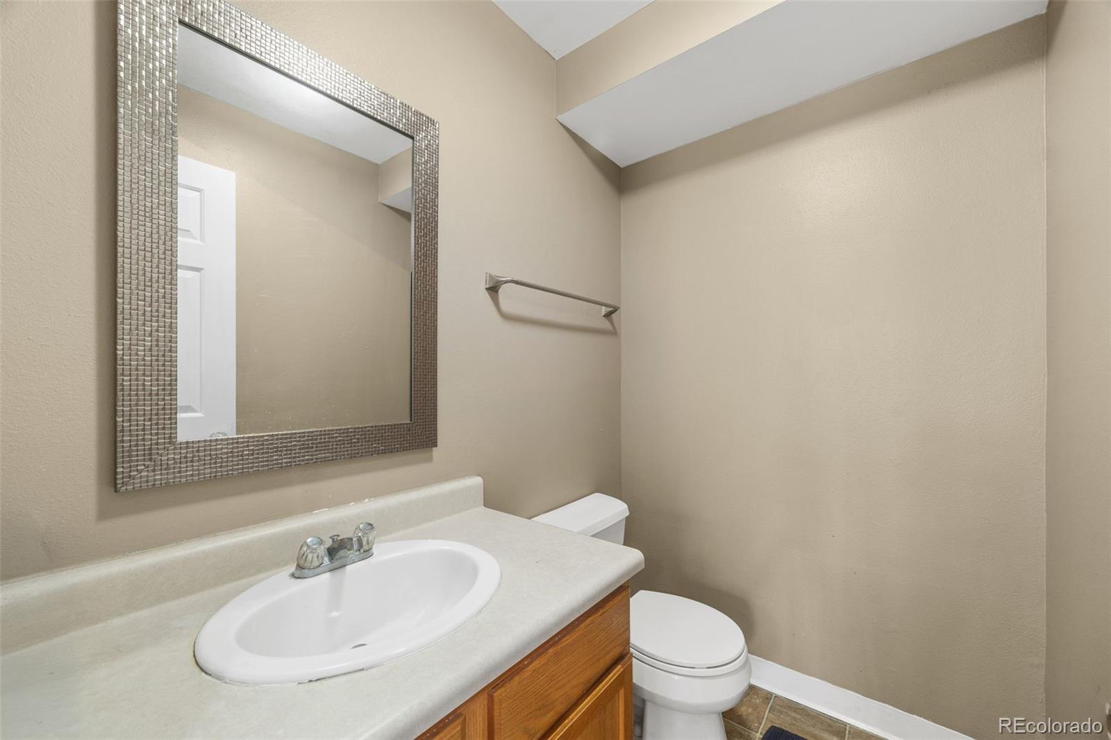 MLS Image #29 for 21173 e 42nd avenue,denver, Colorado