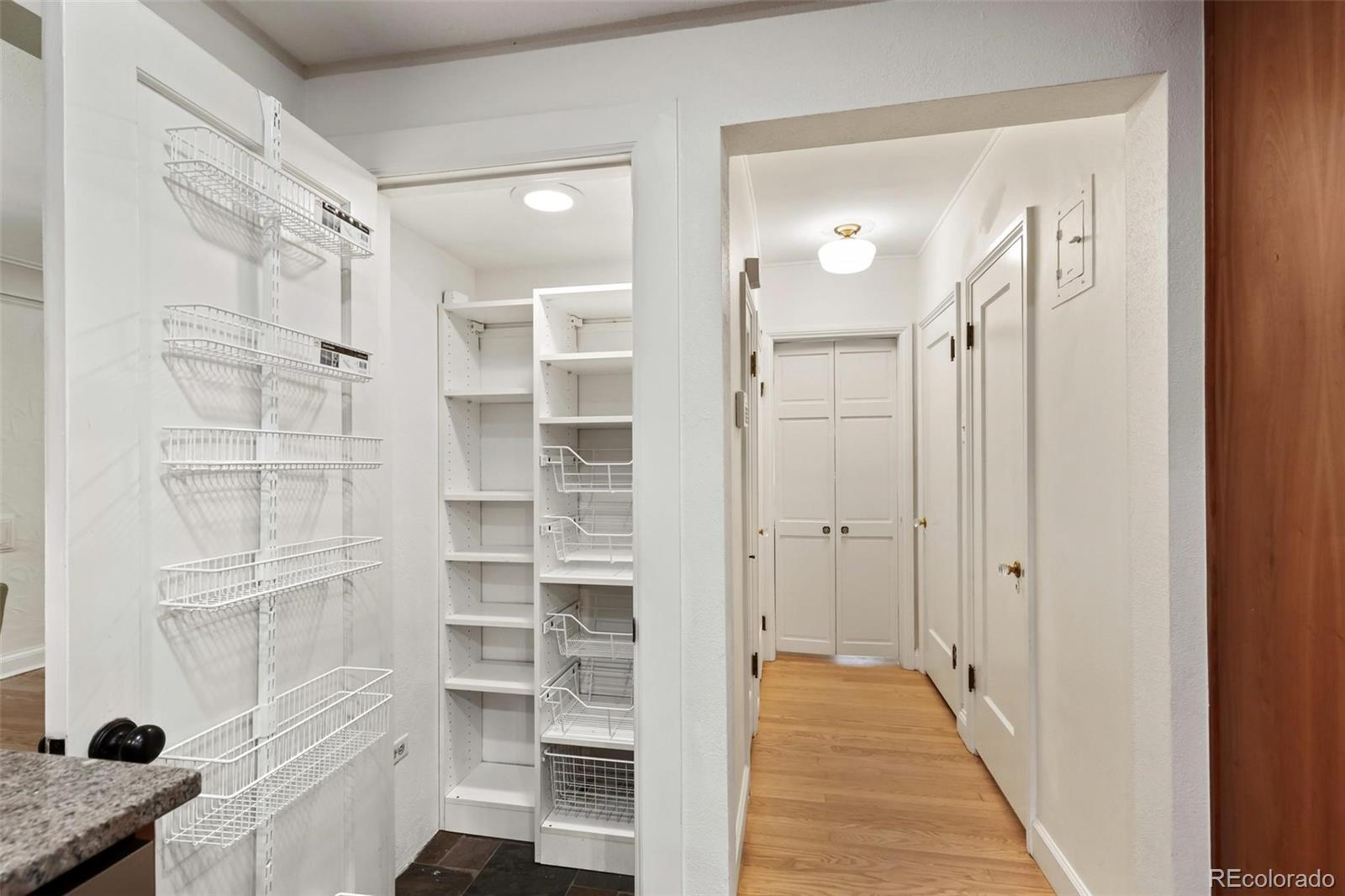 MLS Image #20 for 1617  hudson street,denver, Colorado