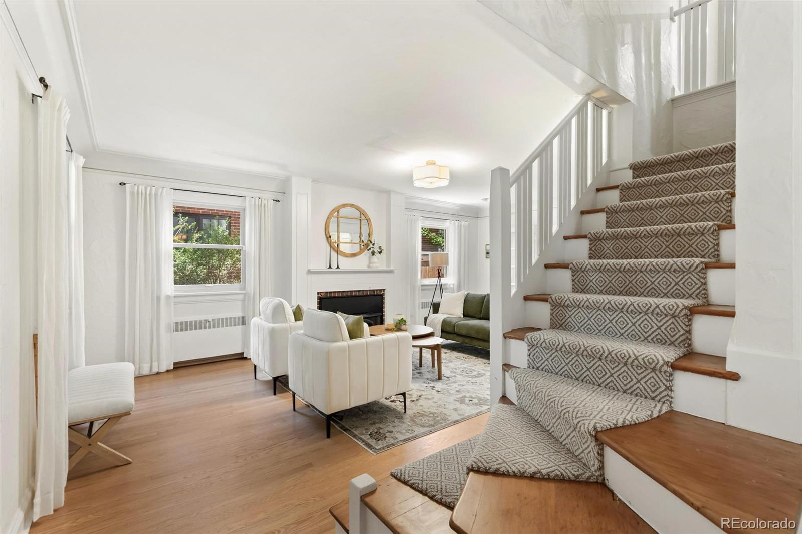 MLS Image #6 for 1617  hudson street,denver, Colorado