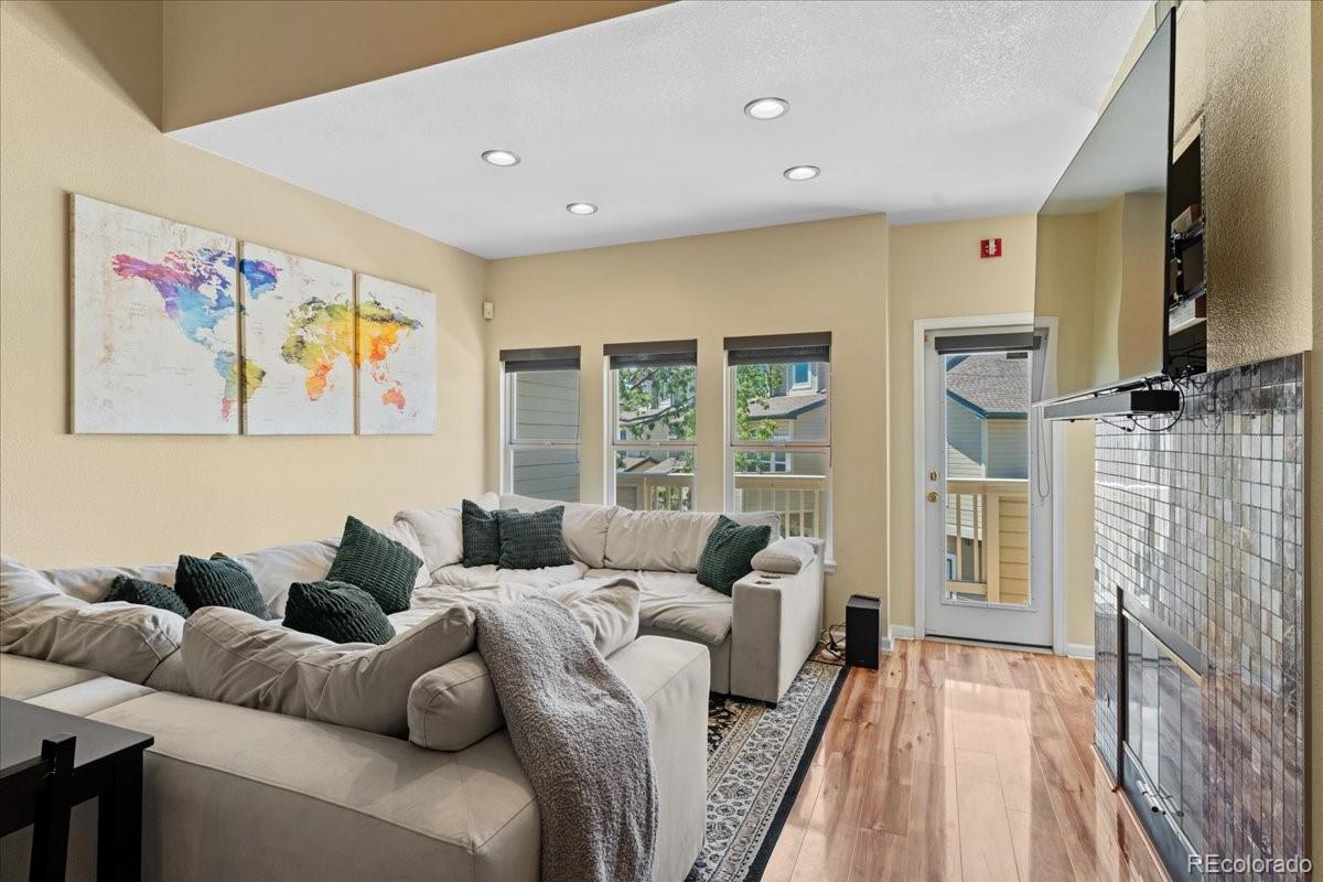 MLS Image #1 for 8707 e florida avenue 804,denver, Colorado
