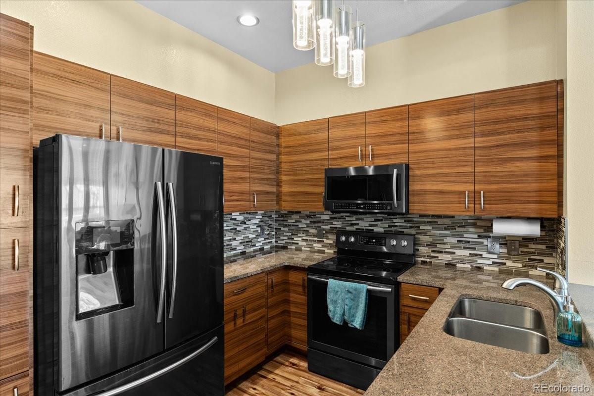 MLS Image #14 for 8707 e florida avenue 804,denver, Colorado