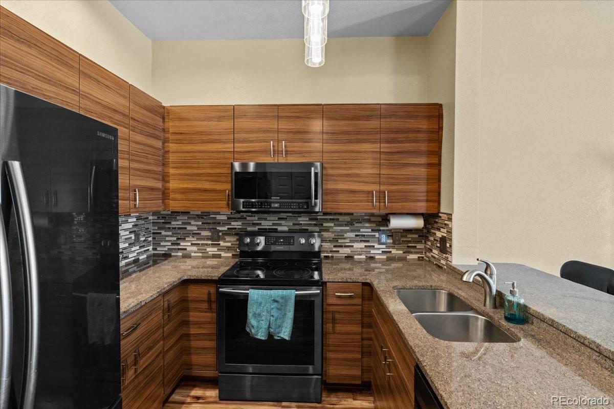 MLS Image #15 for 8707 e florida avenue 804,denver, Colorado