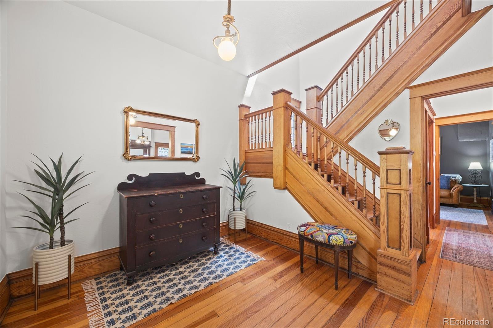 MLS Image #5 for 1510 s clarkson street,denver, Colorado