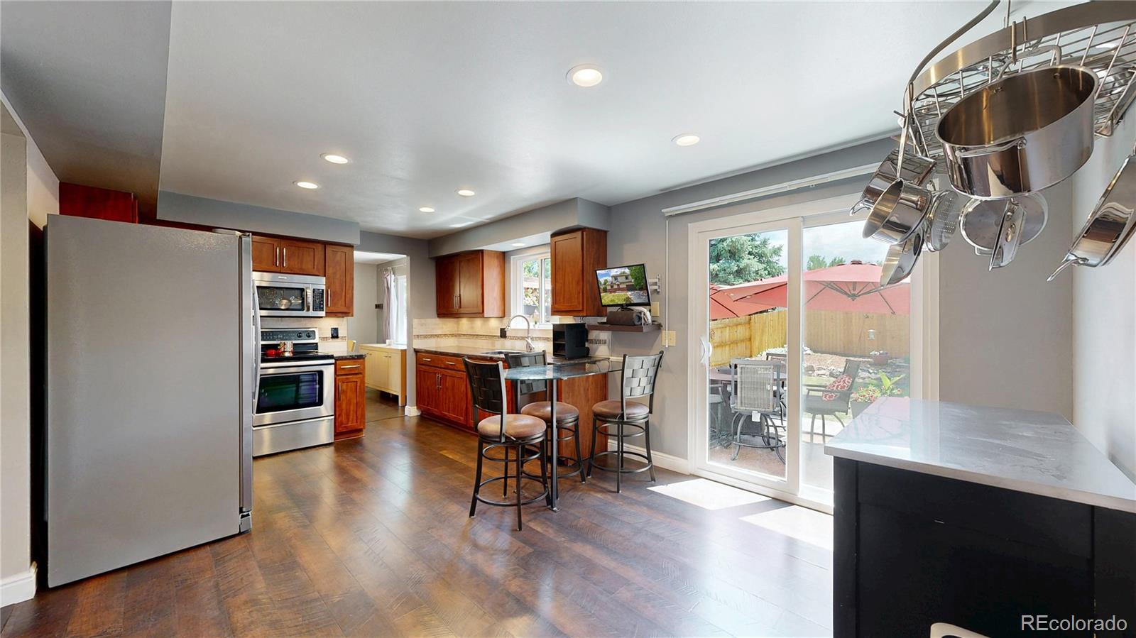 MLS Image #13 for 4887 s field way,littleton, Colorado