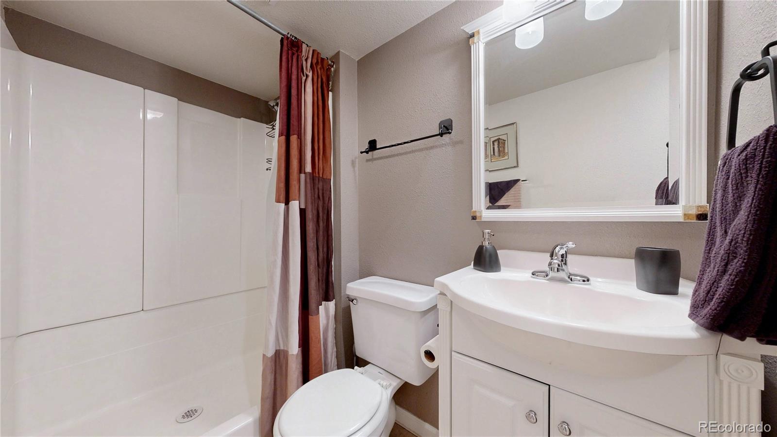 MLS Image #37 for 4887 s field way,littleton, Colorado