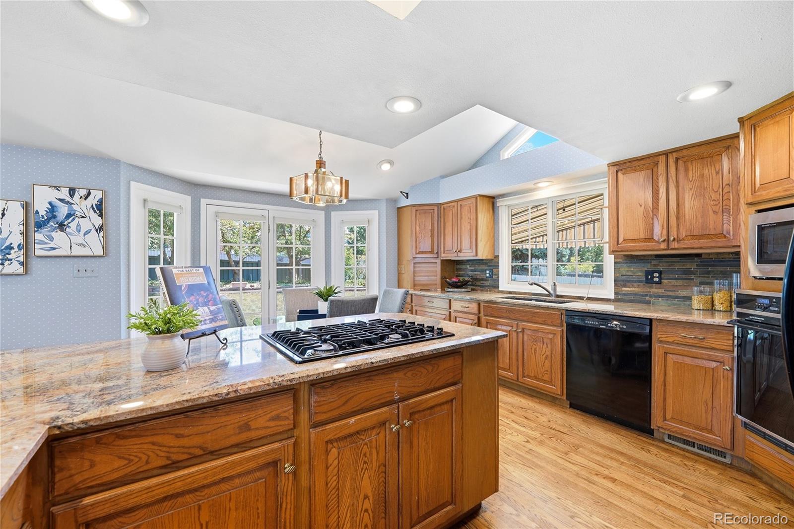 MLS Image #10 for 6982 s niagara court,englewood, Colorado