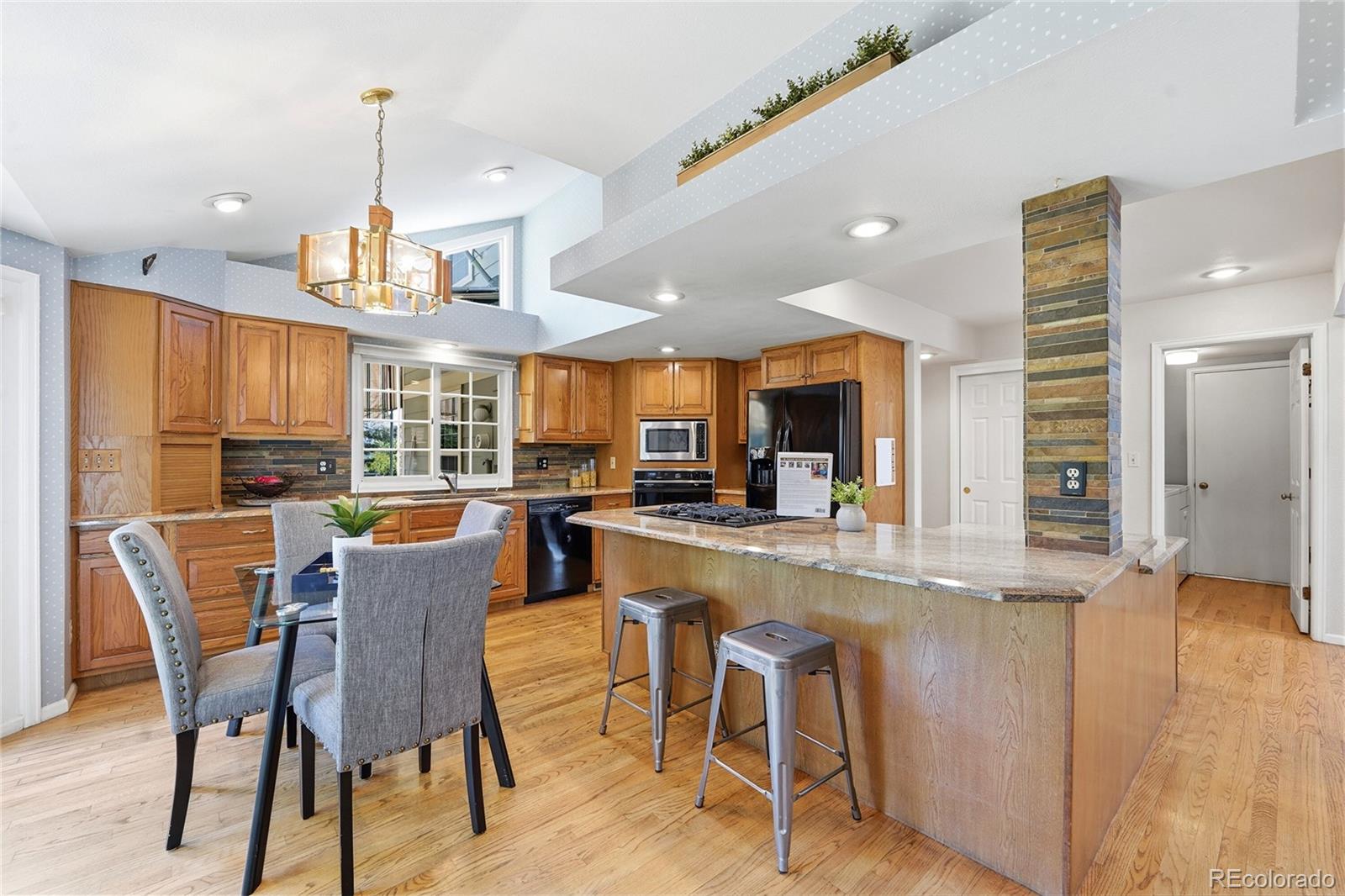 MLS Image #13 for 6982 s niagara court,englewood, Colorado