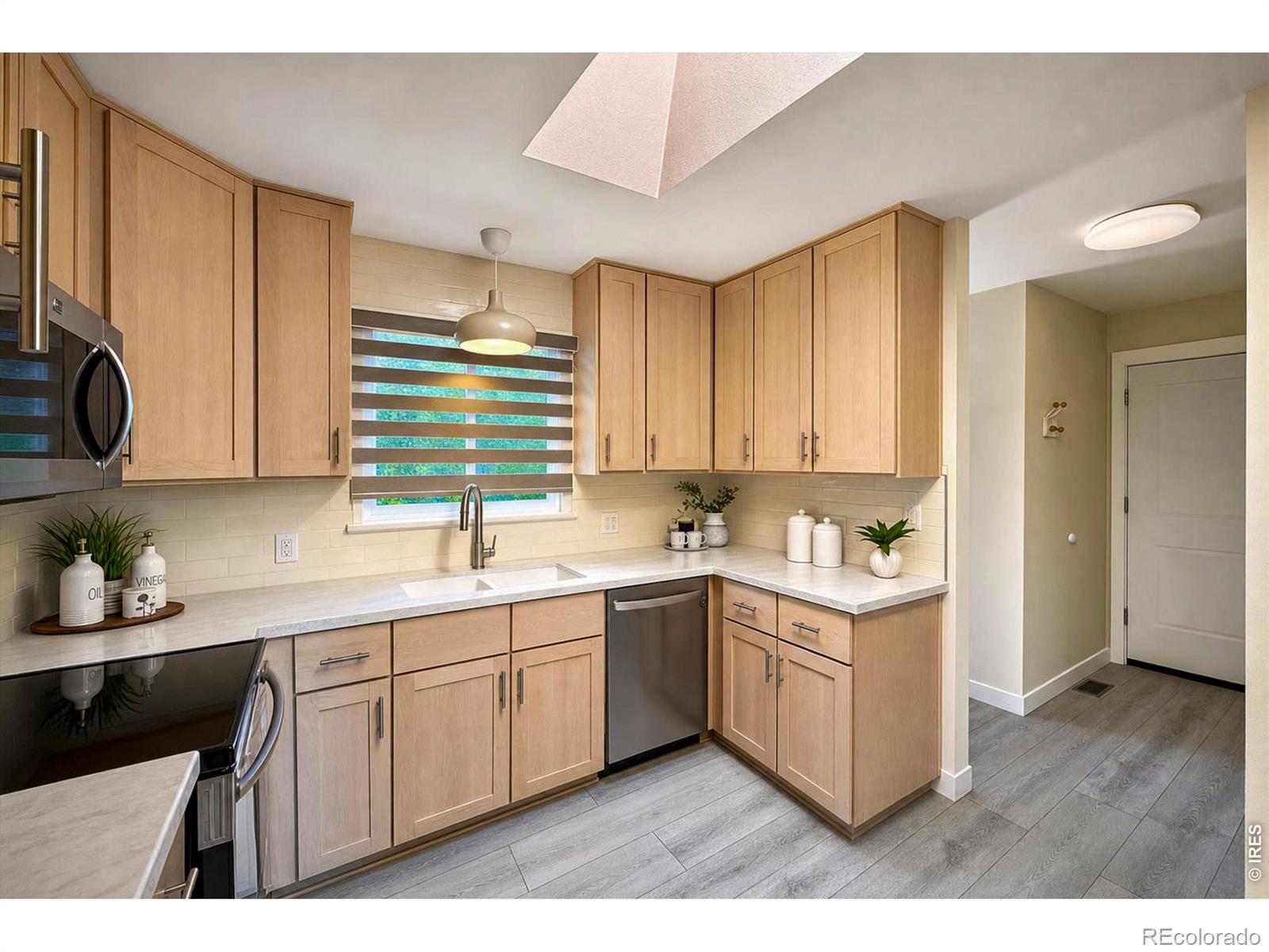 MLS Image #13 for 300  crestridge lane,longmont, Colorado