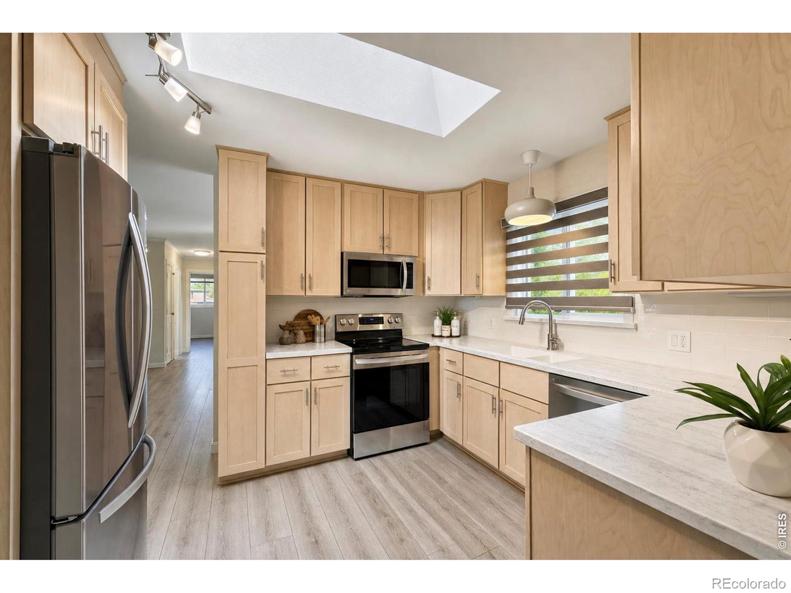 MLS Image #15 for 300  crestridge lane,longmont, Colorado
