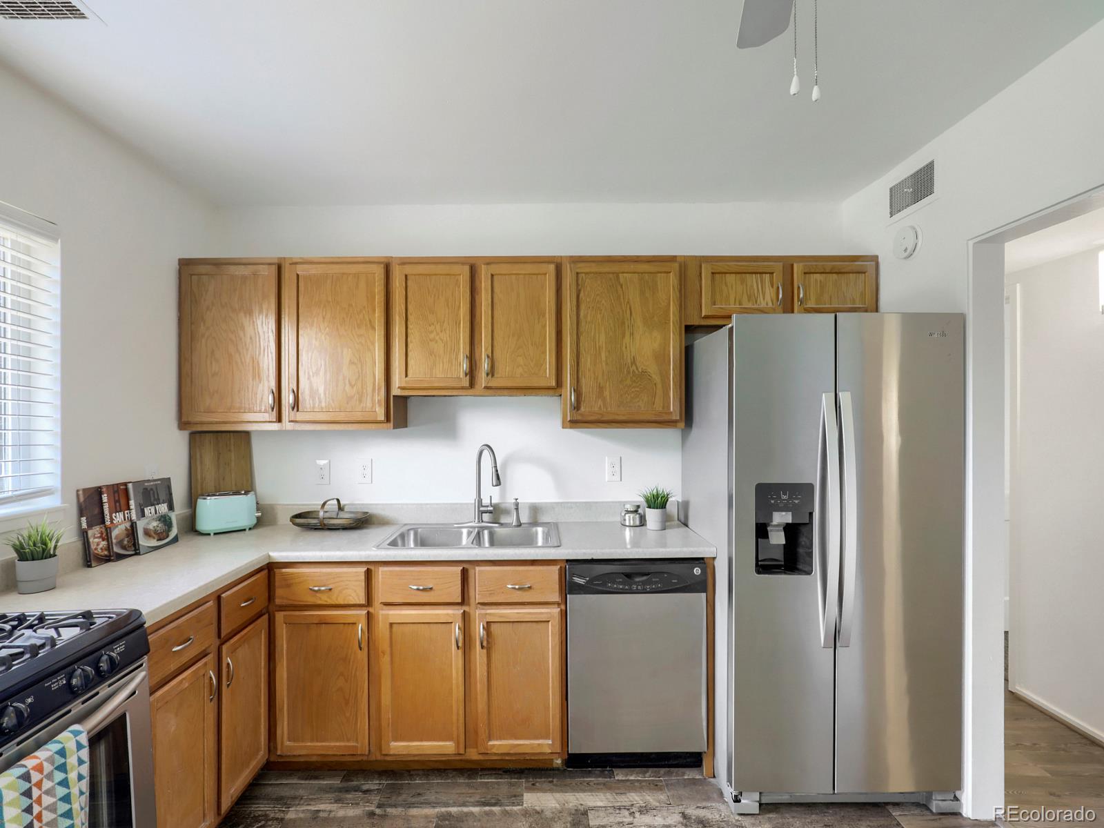 MLS Image #13 for 861  racine street,aurora, Colorado