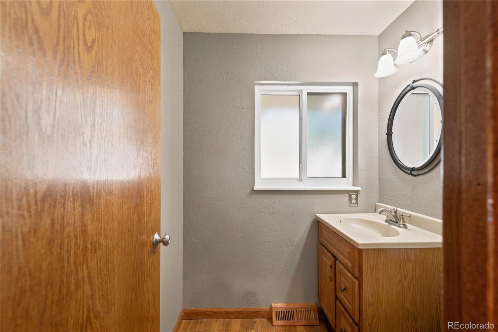 MLS Image #19 for 2188 s coors circle,denver, Colorado