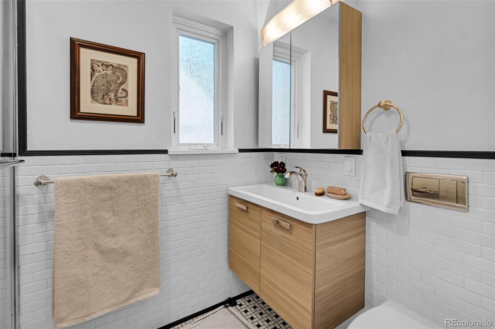 MLS Image #10 for 2534  kearney street,denver, Colorado