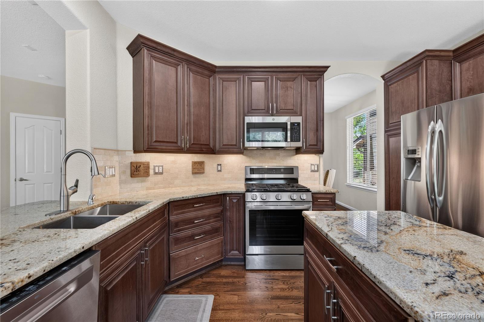 MLS Image #8 for 10802  cedar brook street,littleton, Colorado