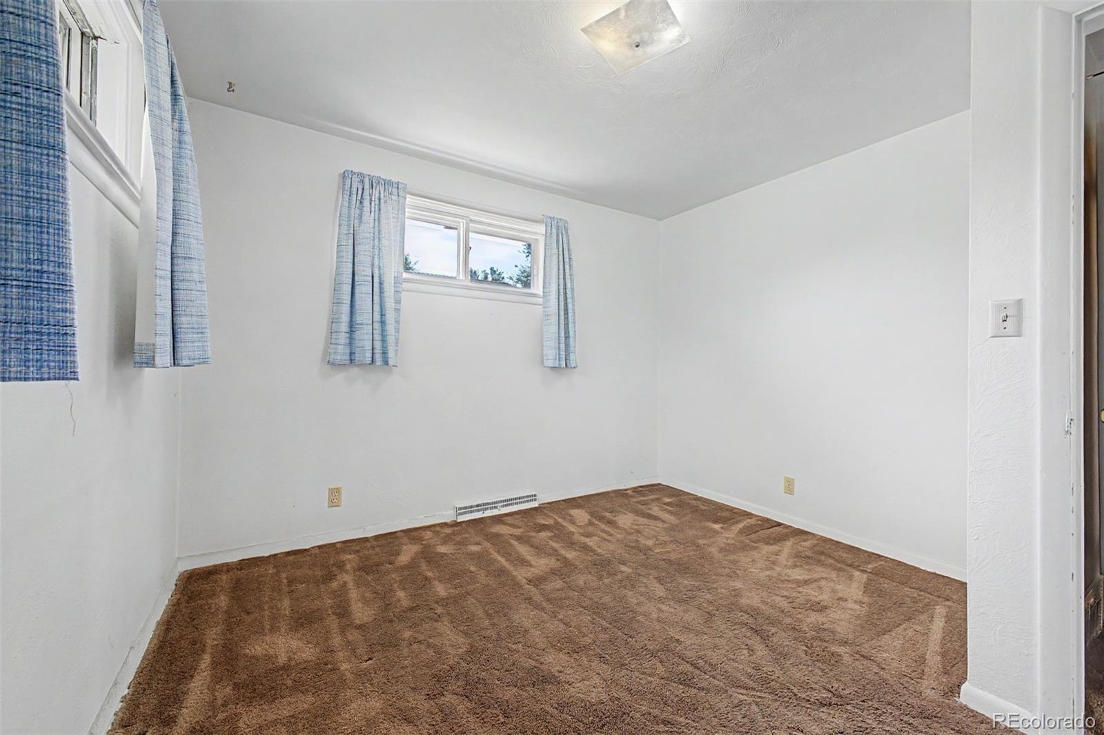 MLS Image #12 for 3302 s ogden street,englewood, Colorado