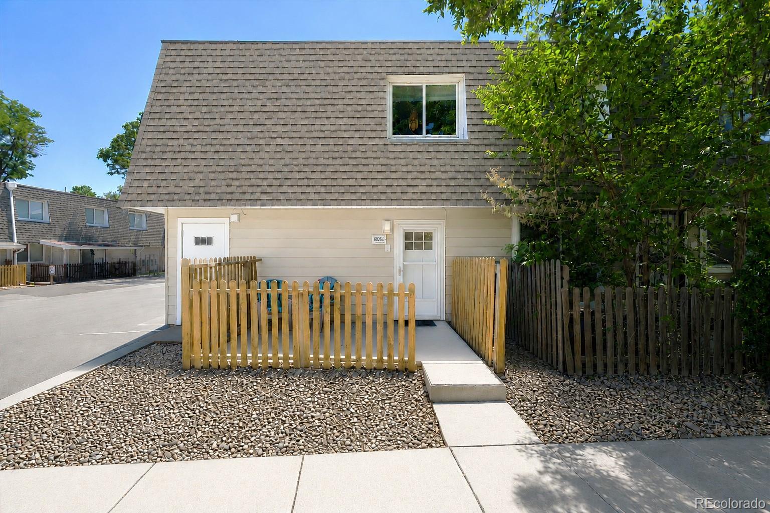 MLS Image #13 for 6825 e arizona avenue,denver, Colorado