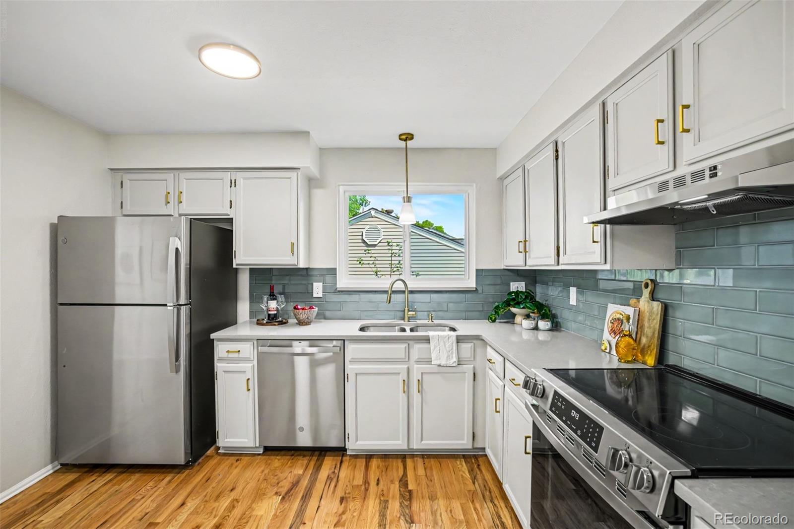 MLS Image #7 for 7483  benton street,arvada, Colorado