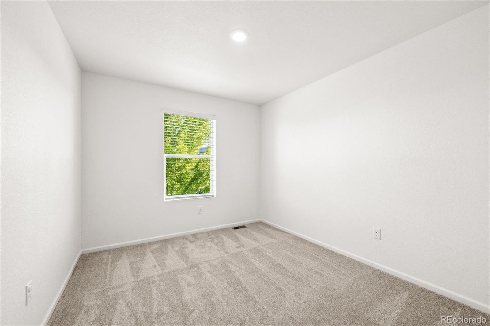 MLS Image #34 for 300  mesa avenue,lochbuie, Colorado
