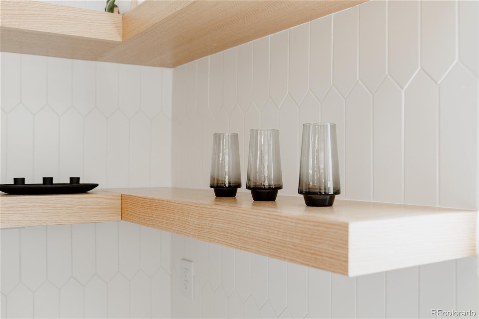 MLS Image #10 for 521  fox street,denver, Colorado