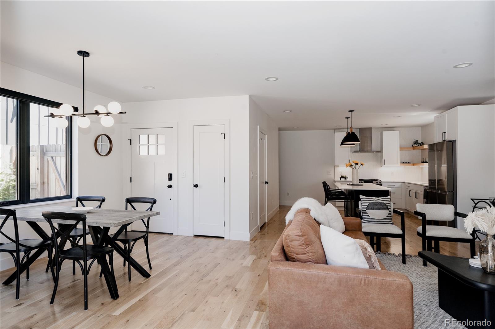 MLS Image #2 for 521  fox street,denver, Colorado