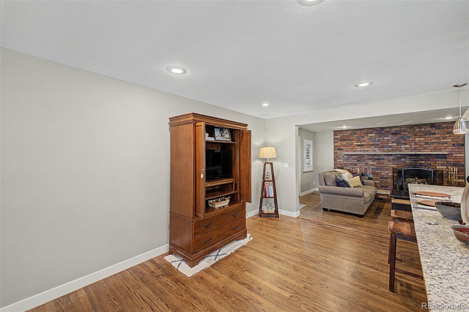 MLS Image #11 for 1786 s cape street,denver, Colorado