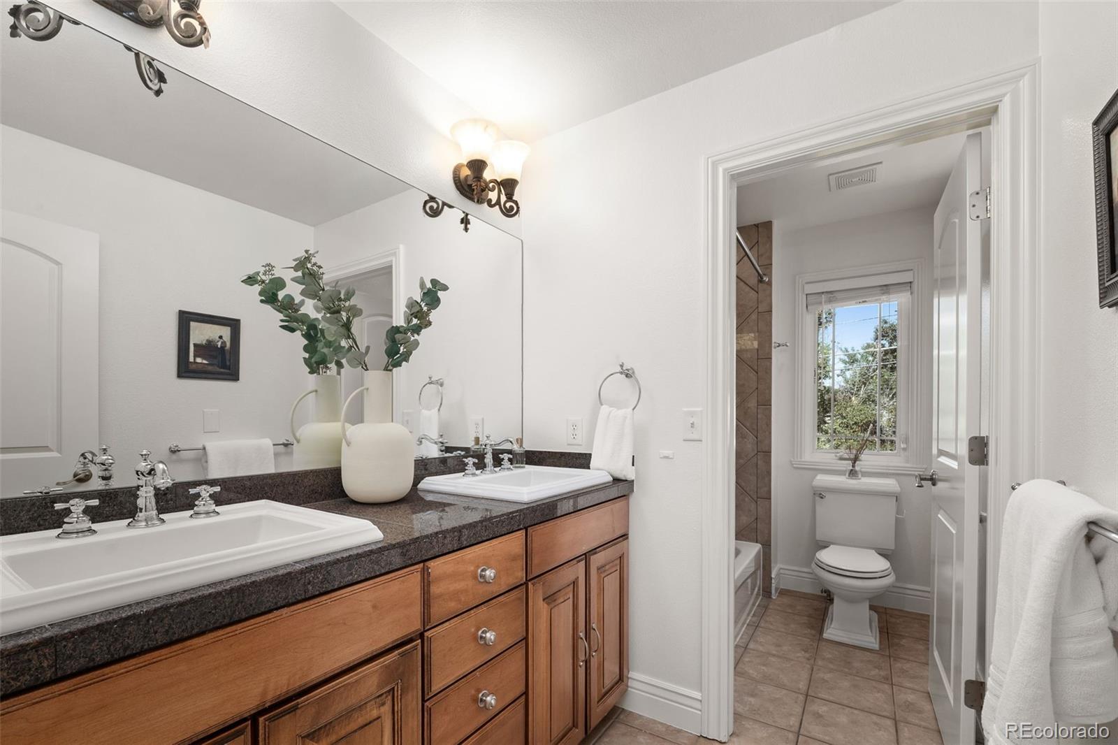 MLS Image #36 for 1075  jersey street,denver, Colorado