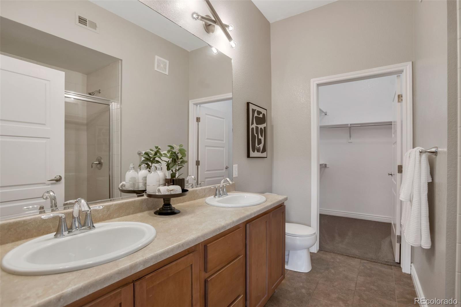 MLS Image #8 for 10111  inverness main street 209,englewood, Colorado