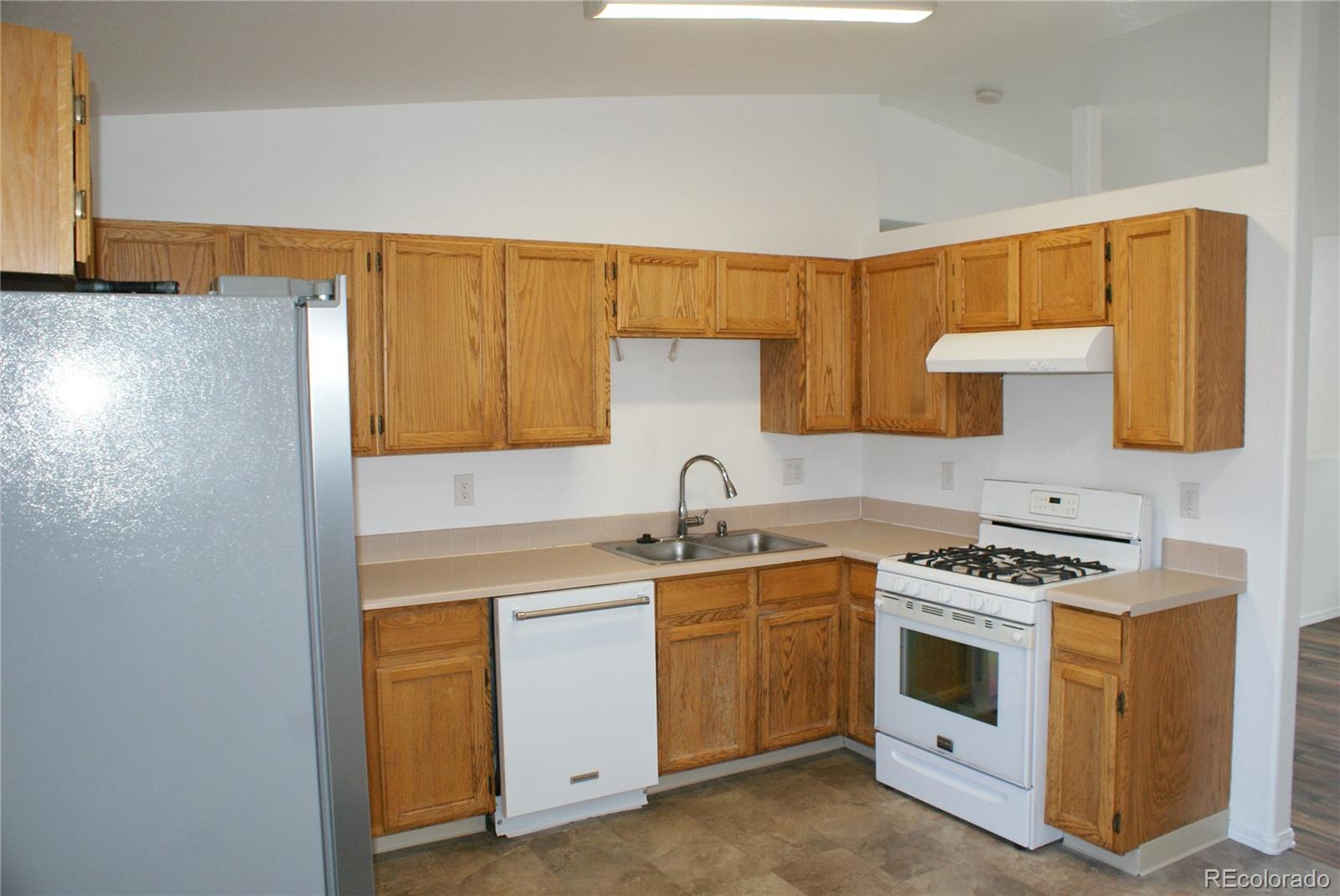MLS Image #5 for 260  cherry avenue,dacono, Colorado