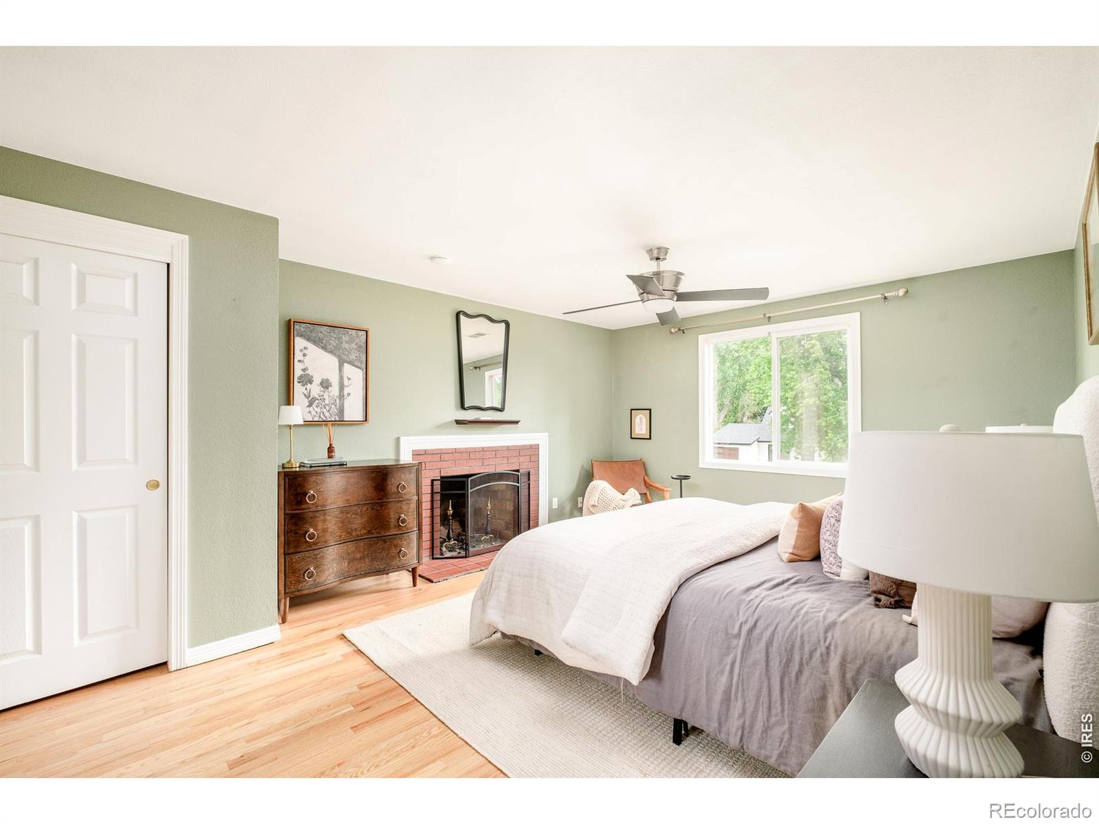MLS Image #15 for 1989 s kearney way,denver, Colorado