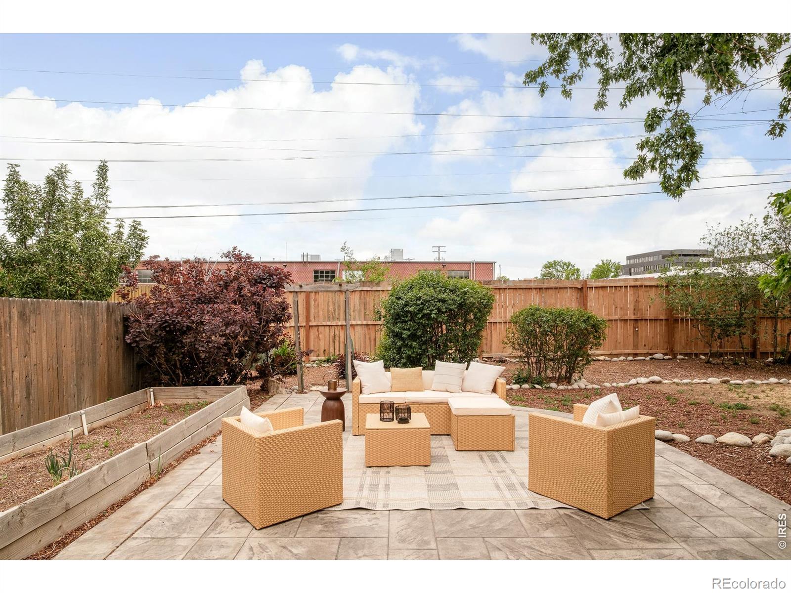 MLS Image #36 for 1989 s kearney way,denver, Colorado