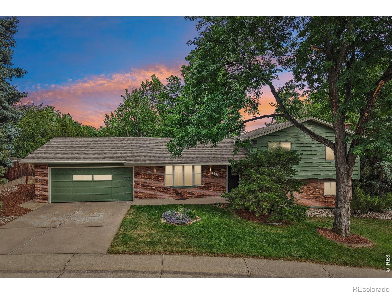 MLS Image #1 for 2720 s chase way,denver, Colorado