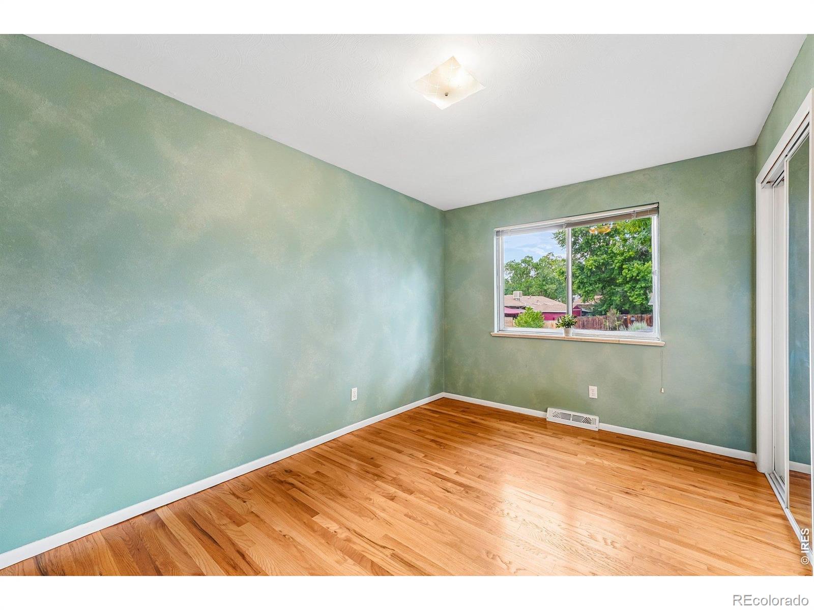 MLS Image #23 for 2720 s chase way,denver, Colorado