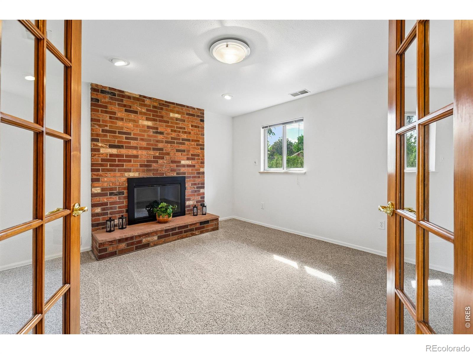 MLS Image #33 for 2720 s chase way,denver, Colorado