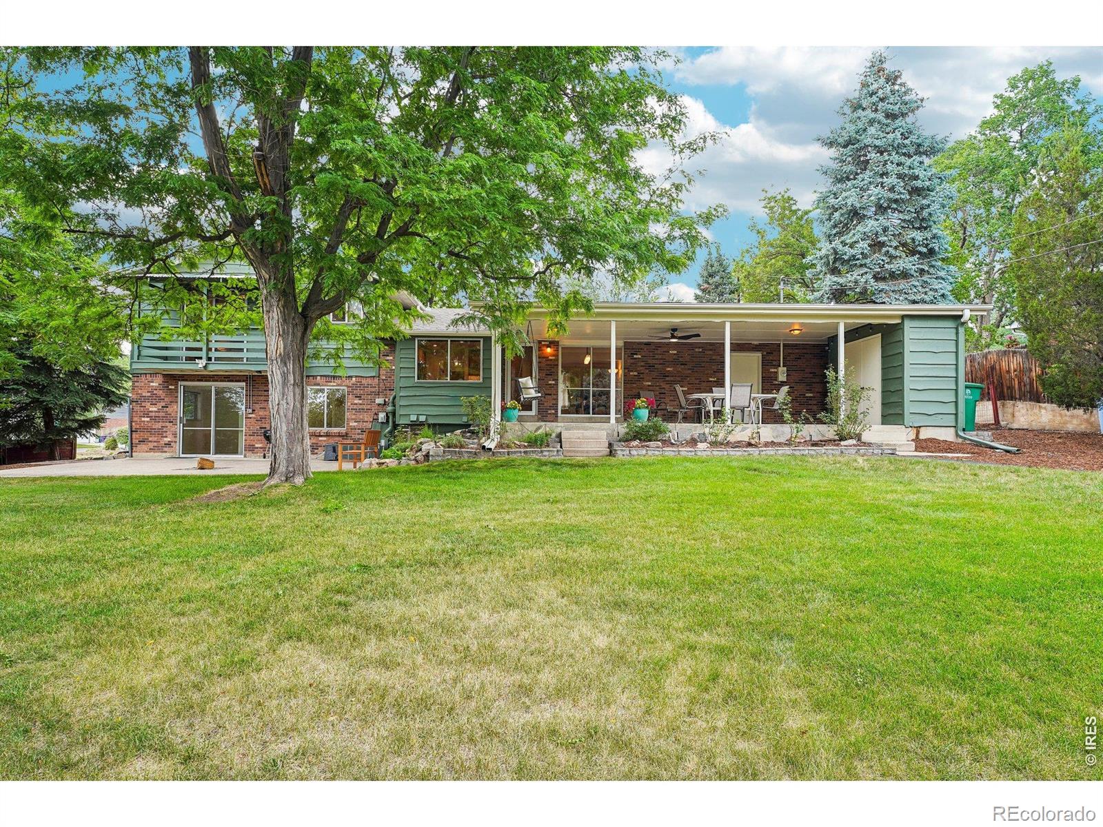 MLS Image #43 for 2720 s chase way,denver, Colorado