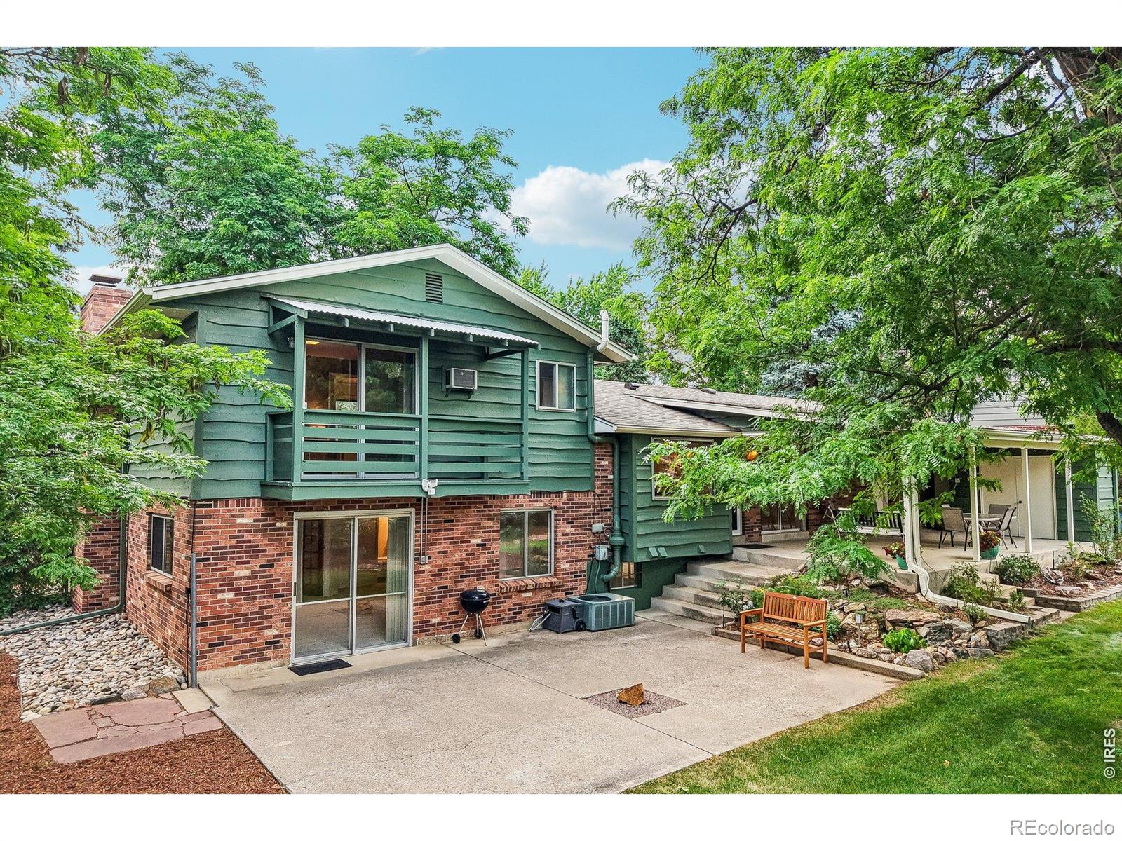 MLS Image #45 for 2720 s chase way,denver, Colorado