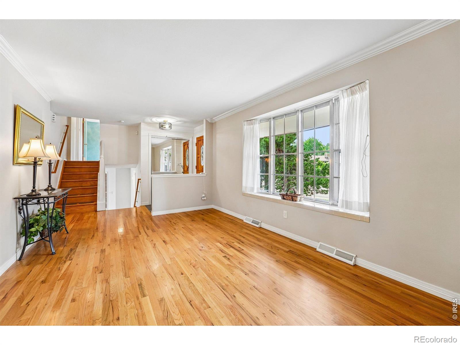 MLS Image #8 for 2720 s chase way,denver, Colorado