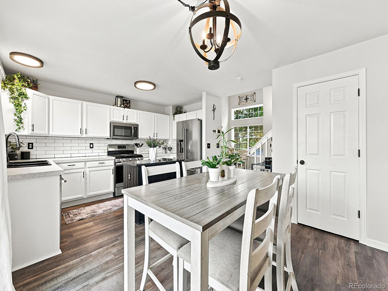 MLS Image #11 for 5571 s yakima street,aurora, Colorado