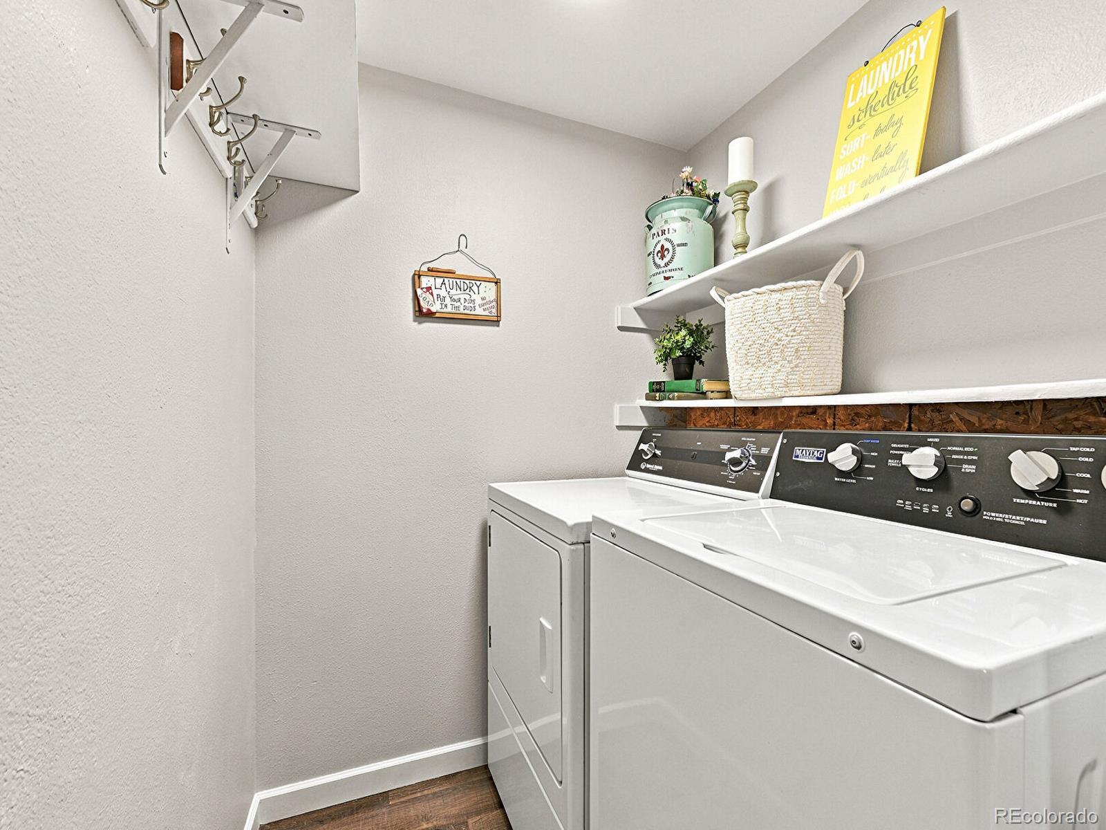 MLS Image #15 for 5571 s yakima street,aurora, Colorado