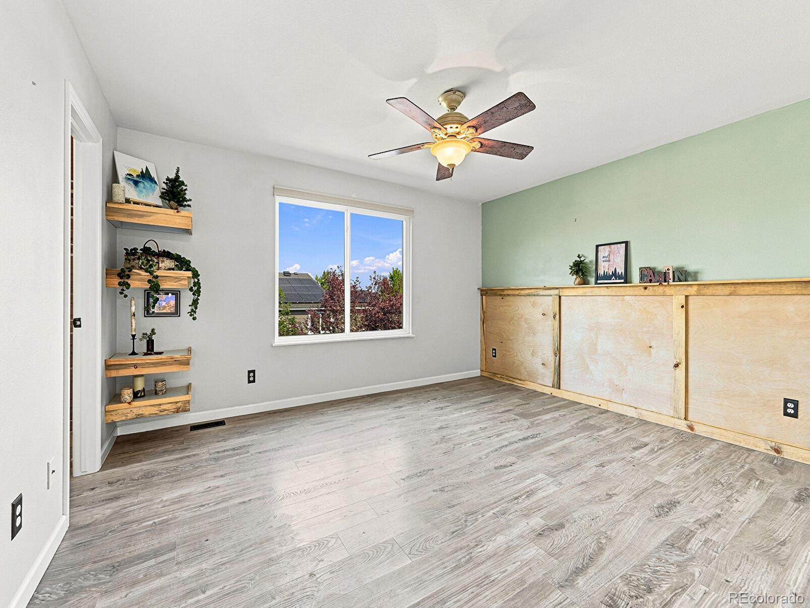 MLS Image #17 for 5571 s yakima street,aurora, Colorado