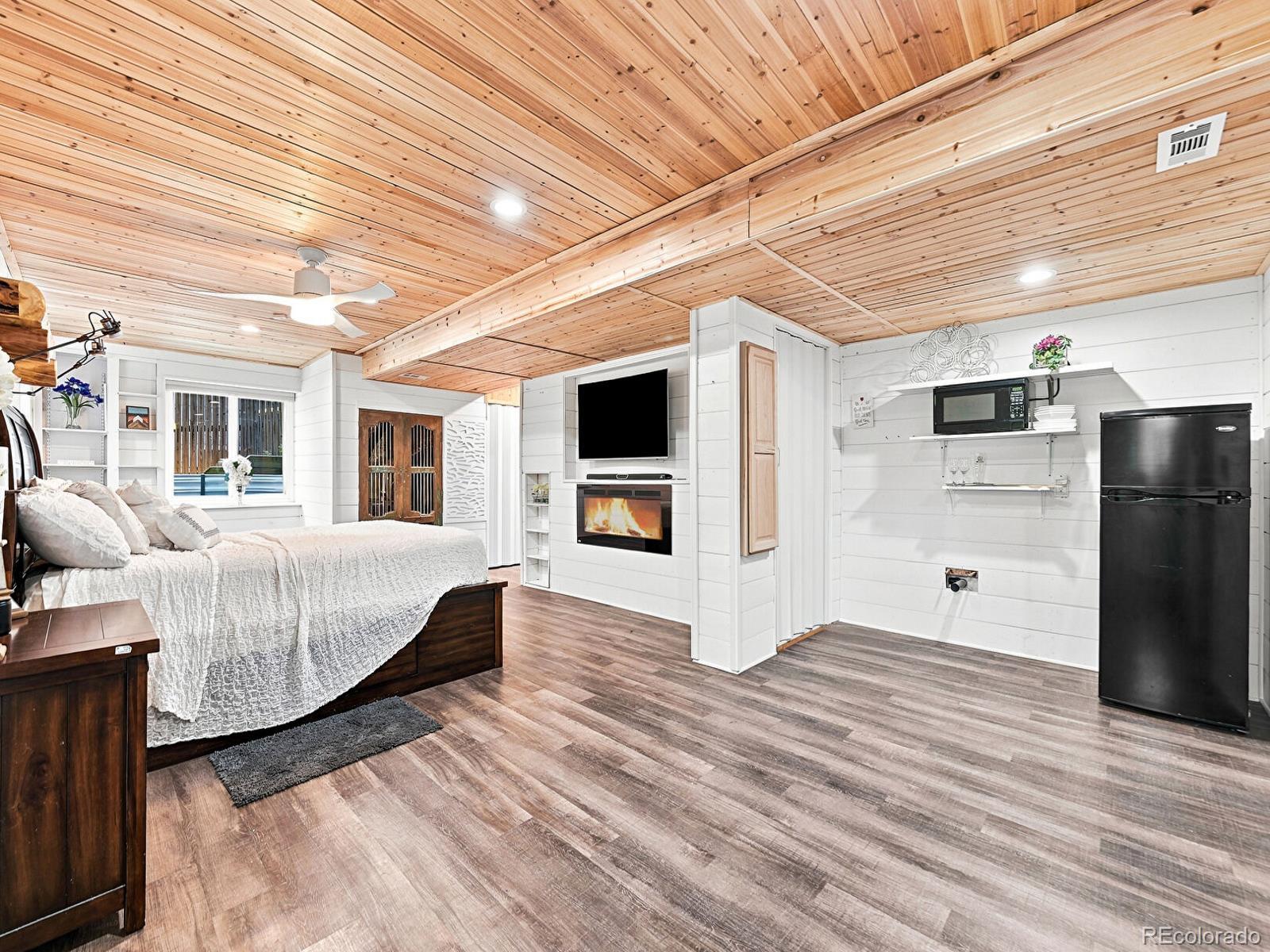 MLS Image #31 for 5571 s yakima street,aurora, Colorado