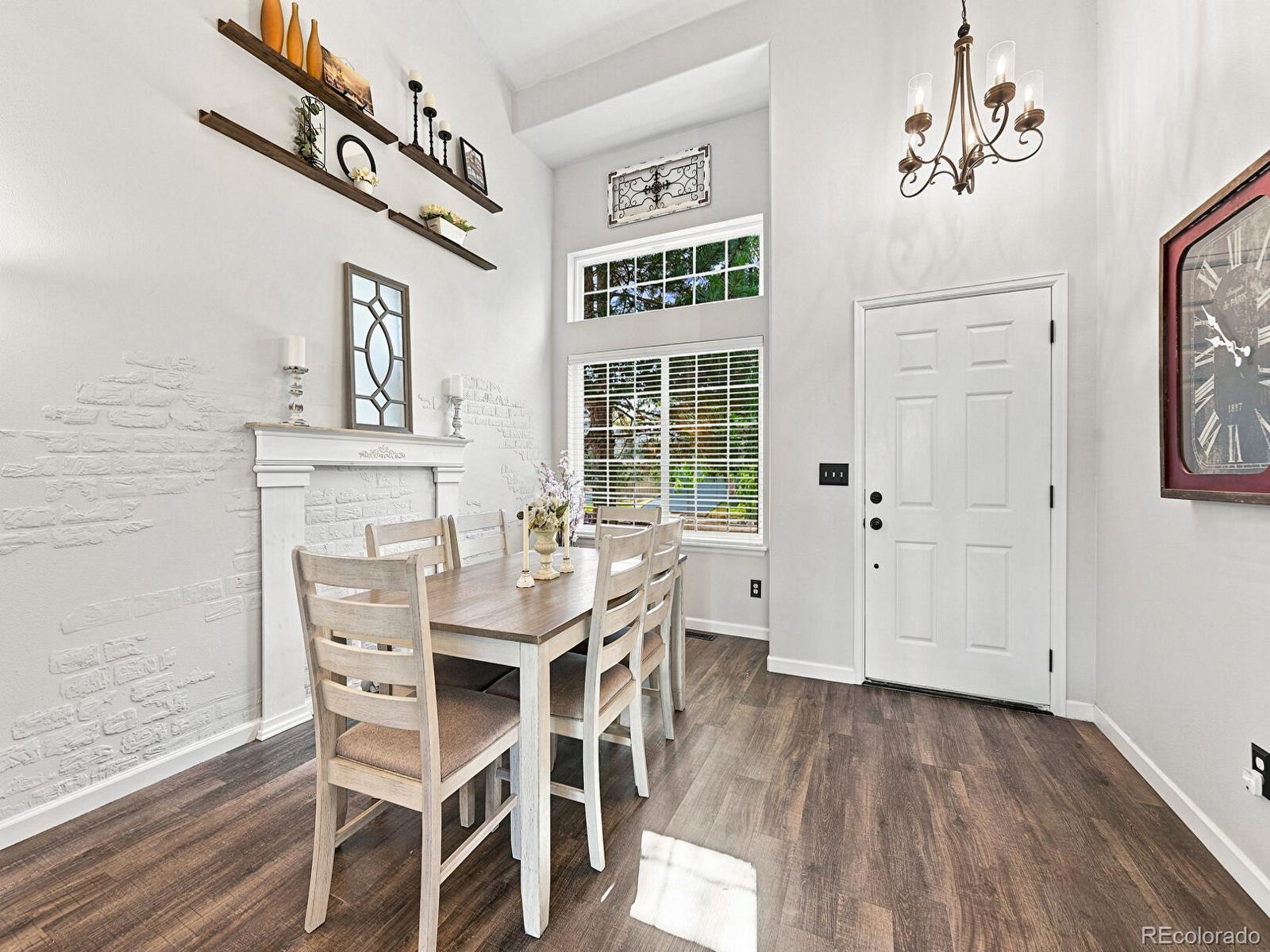 MLS Image #4 for 5571 s yakima street,aurora, Colorado