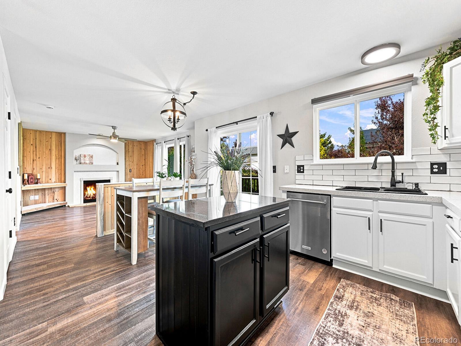 MLS Image #9 for 5571 s yakima street,aurora, Colorado