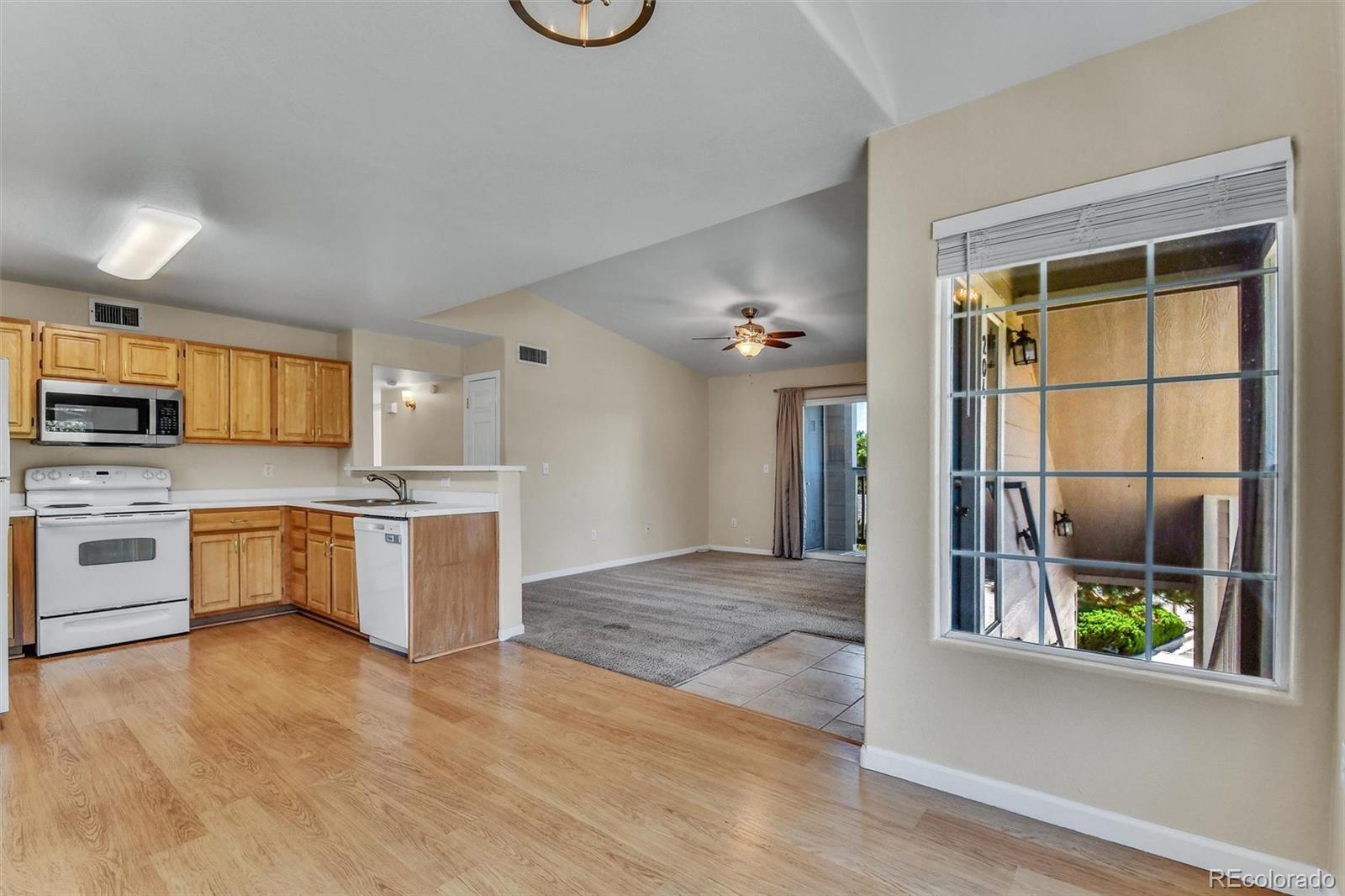 MLS Image #10 for 1070  opal street 204,broomfield, Colorado