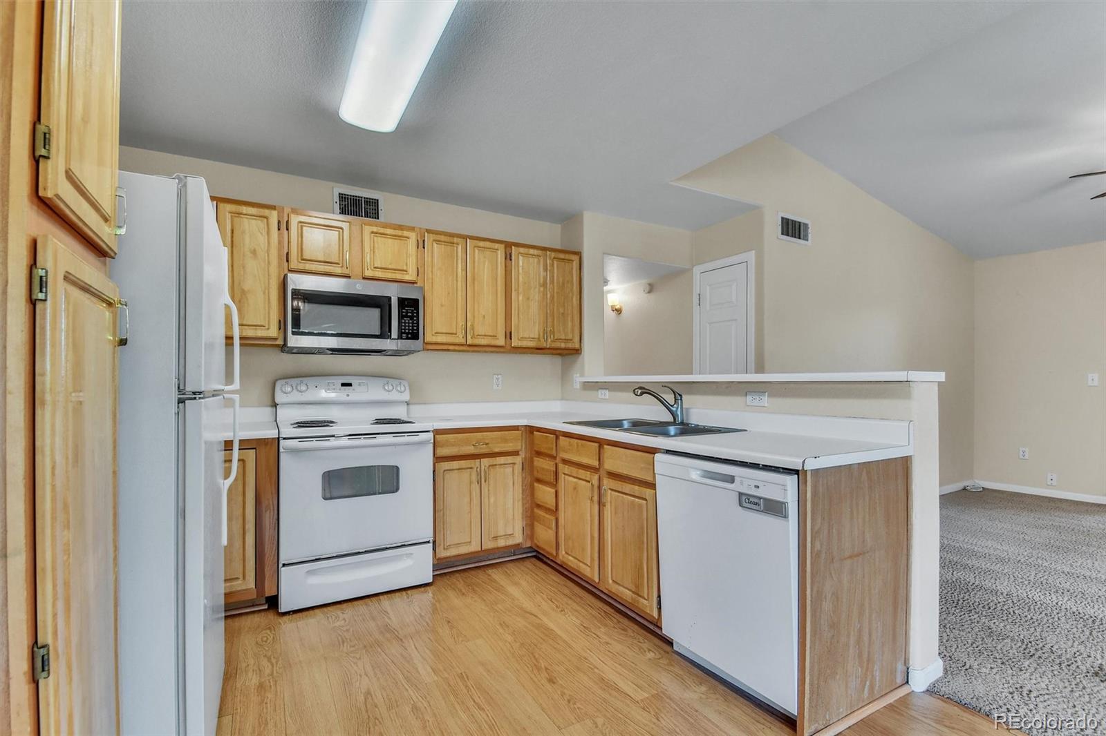 MLS Image #11 for 1070  opal street 204,broomfield, Colorado