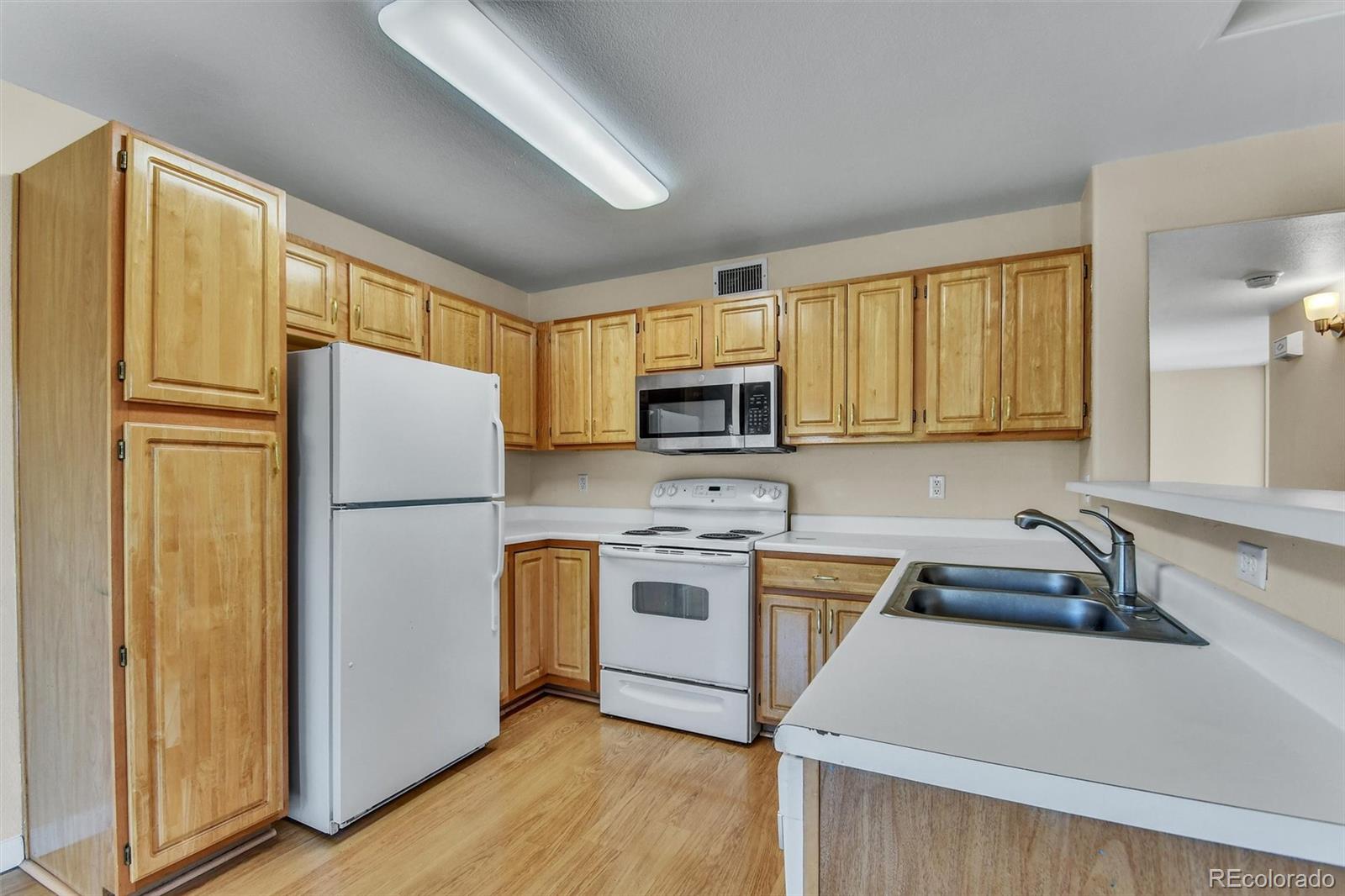 MLS Image #2 for 1070  opal street 204,broomfield, Colorado
