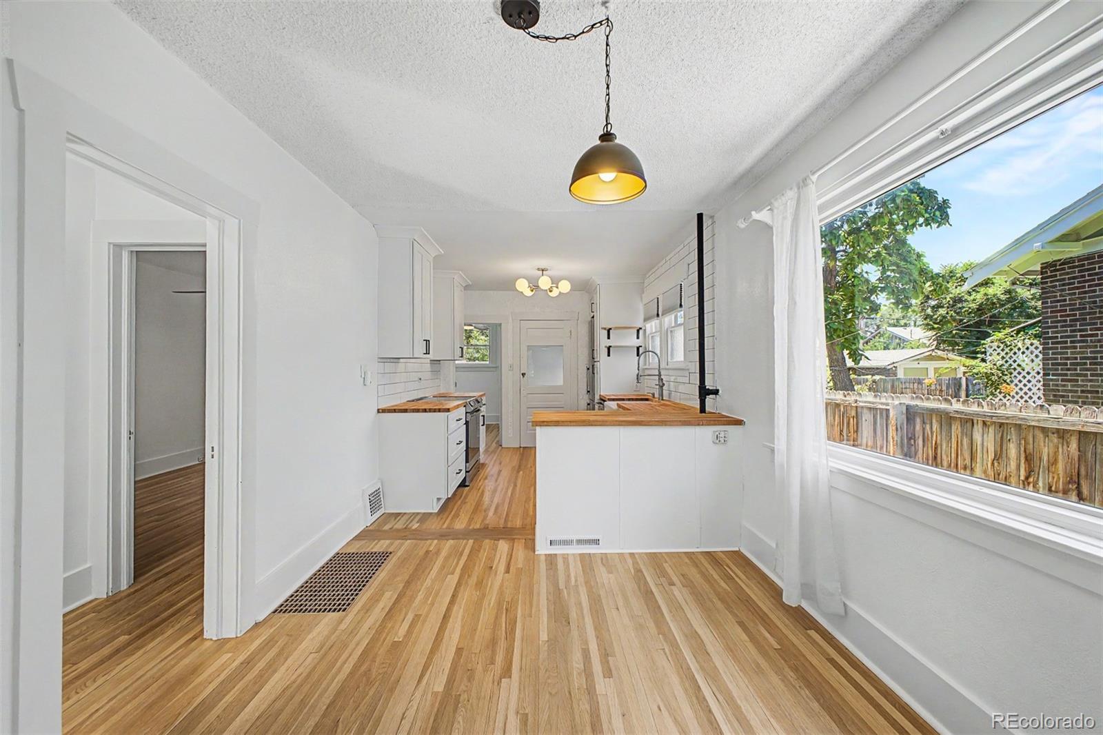 MLS Image #12 for 3126 w clyde place,denver, Colorado