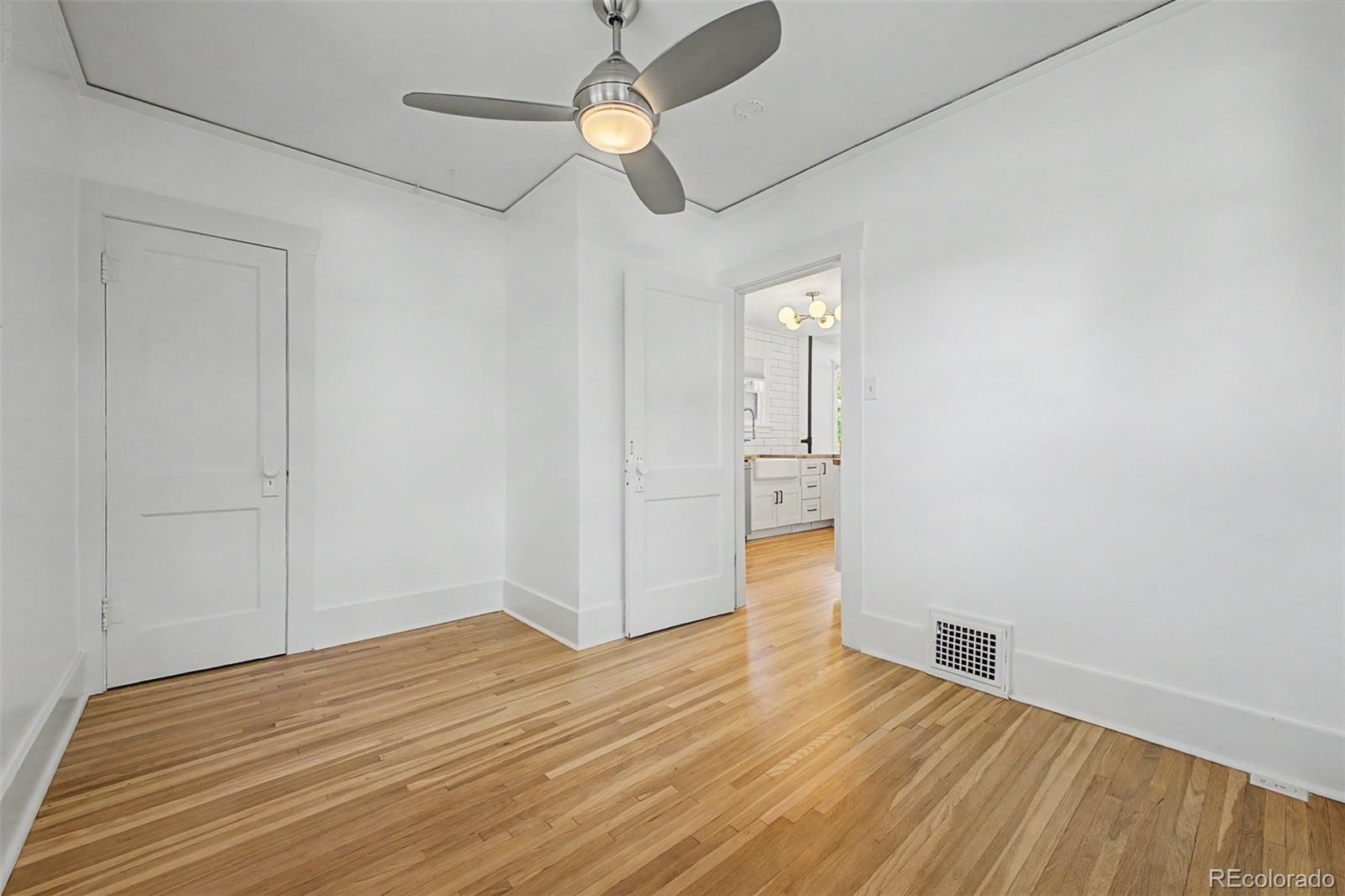 MLS Image #17 for 3126 w clyde place,denver, Colorado