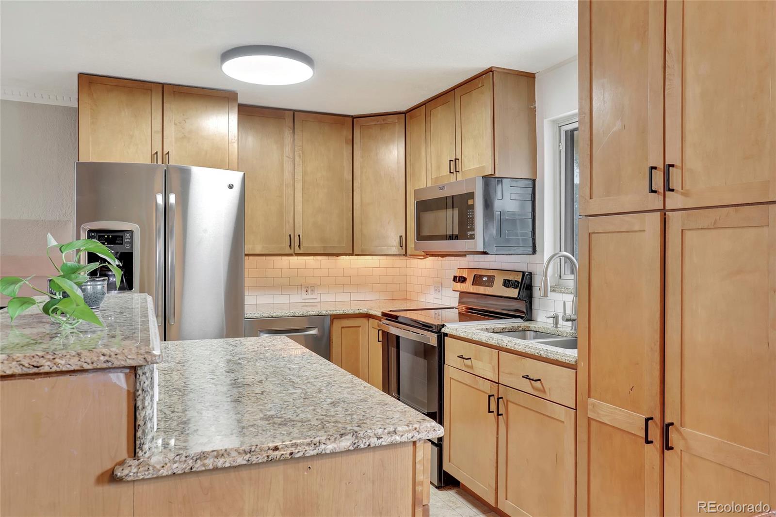 MLS Image #14 for 7507  newland street,arvada, Colorado