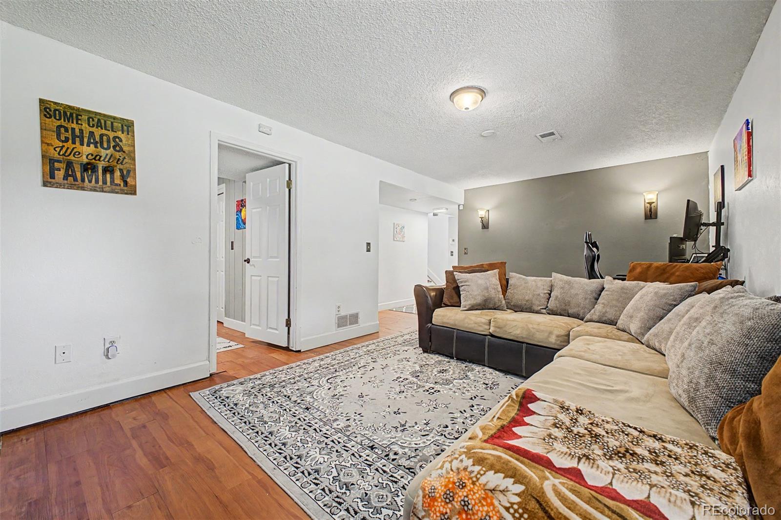 MLS Image #22 for 7003 s yukon street,littleton, Colorado