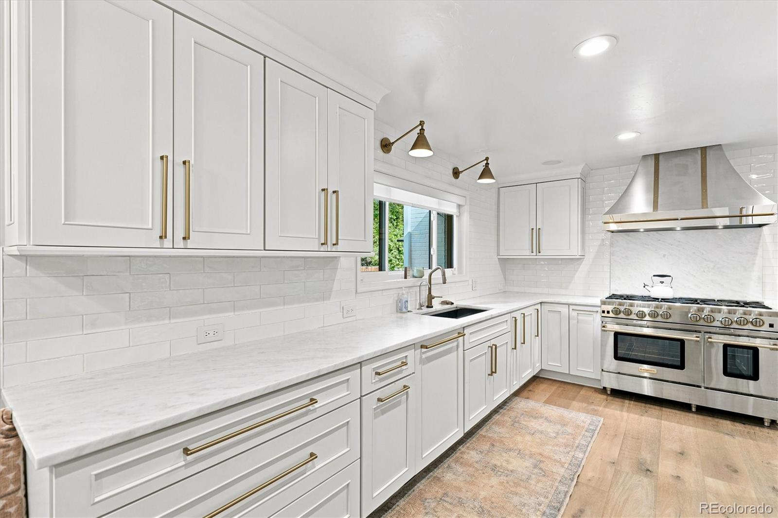 MLS Image #18 for 5001  bow mar drive,littleton, Colorado