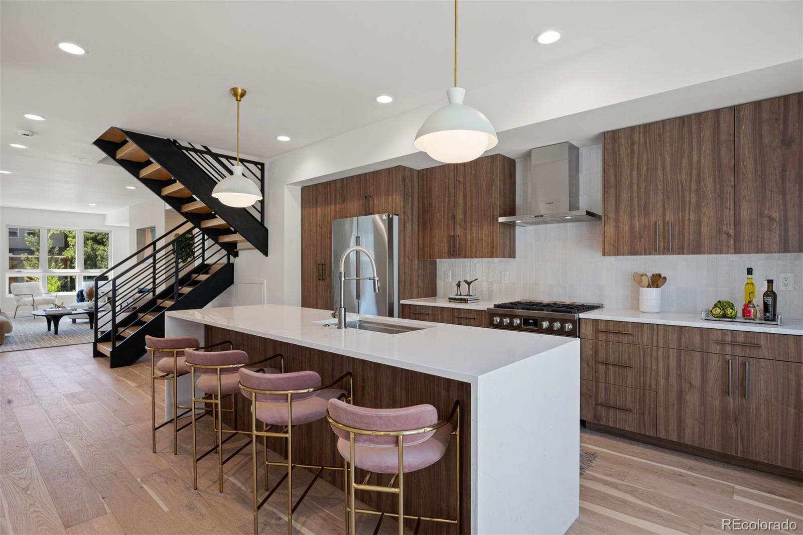 MLS Image #13 for 2198 s sherman street,denver, Colorado